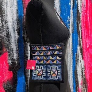 NWT Crossbody Embroidered Cross Stitched Palestinian Traditional Craft Tatreez